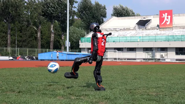 Football robots trained in simulation scored 76 goals and conceded only 11