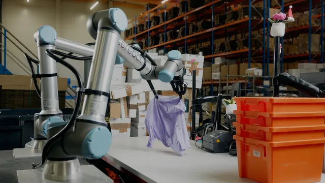 Sereact, Zalando et CEVA Logistics lancent le tri robotisé des retours en Allemagne et en Pologne