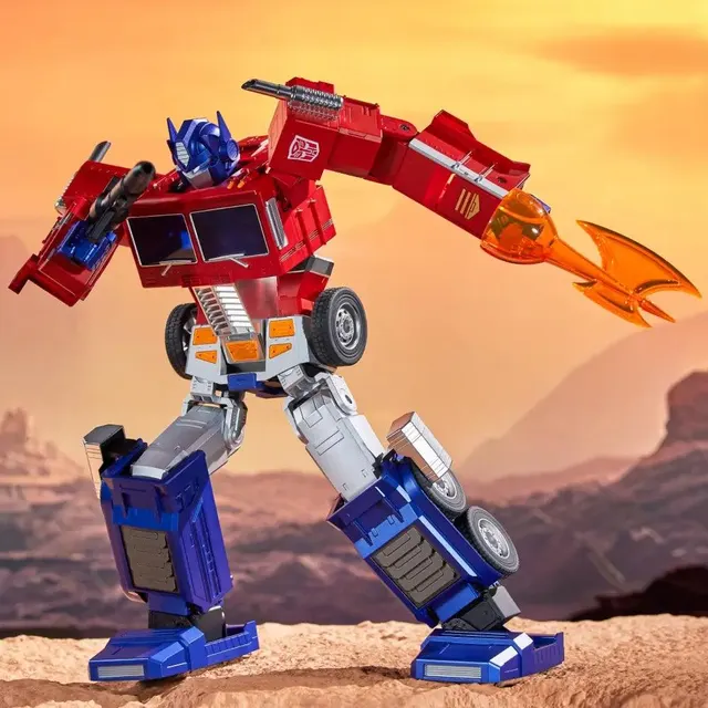 Elite Optimus Prime, official image from Robosen